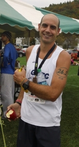 Jonathan Alizio 3rd place marathon